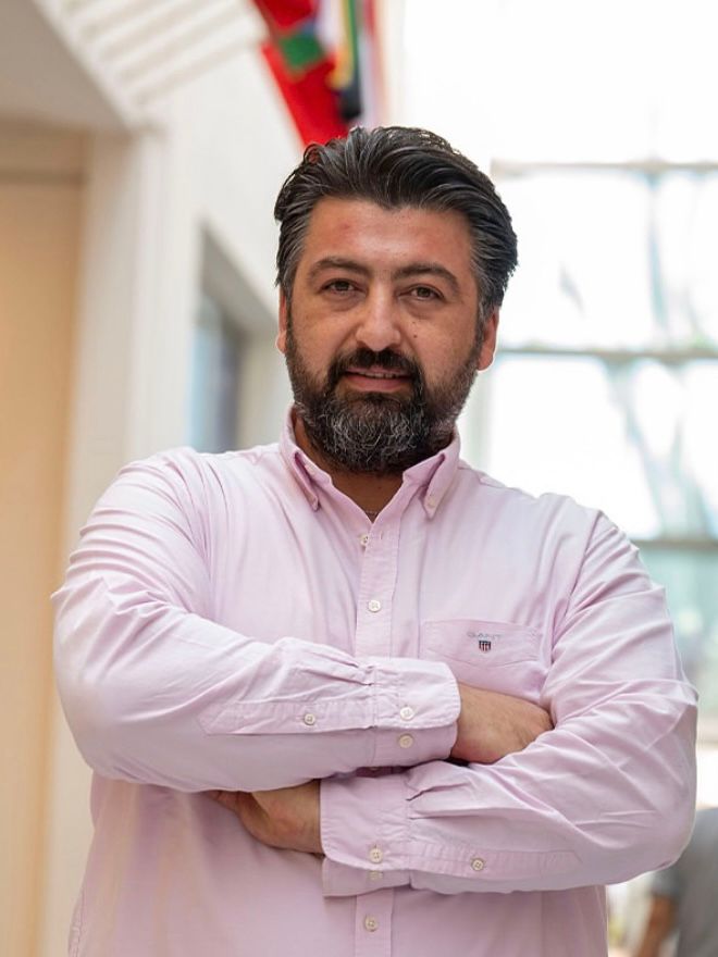 ერგუნ აკგუნი